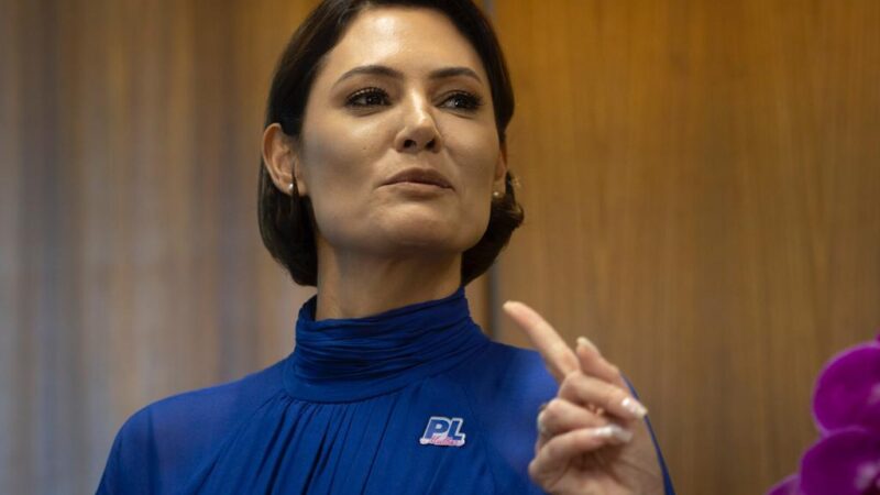 Michelle Bolsonaro se manifesta após voto do ministro Fux no STF