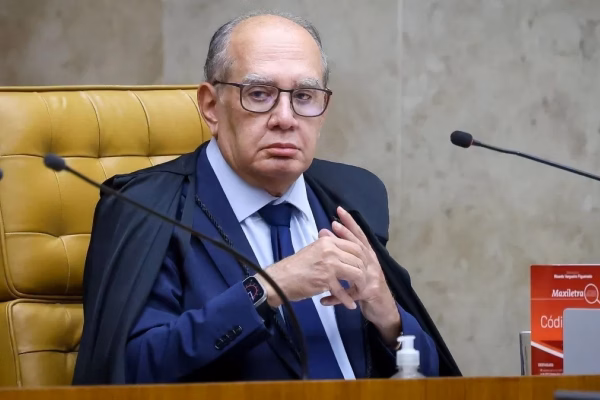 Gilmar Mendes se manifesta sobre ataques à filha de Edson Fachin