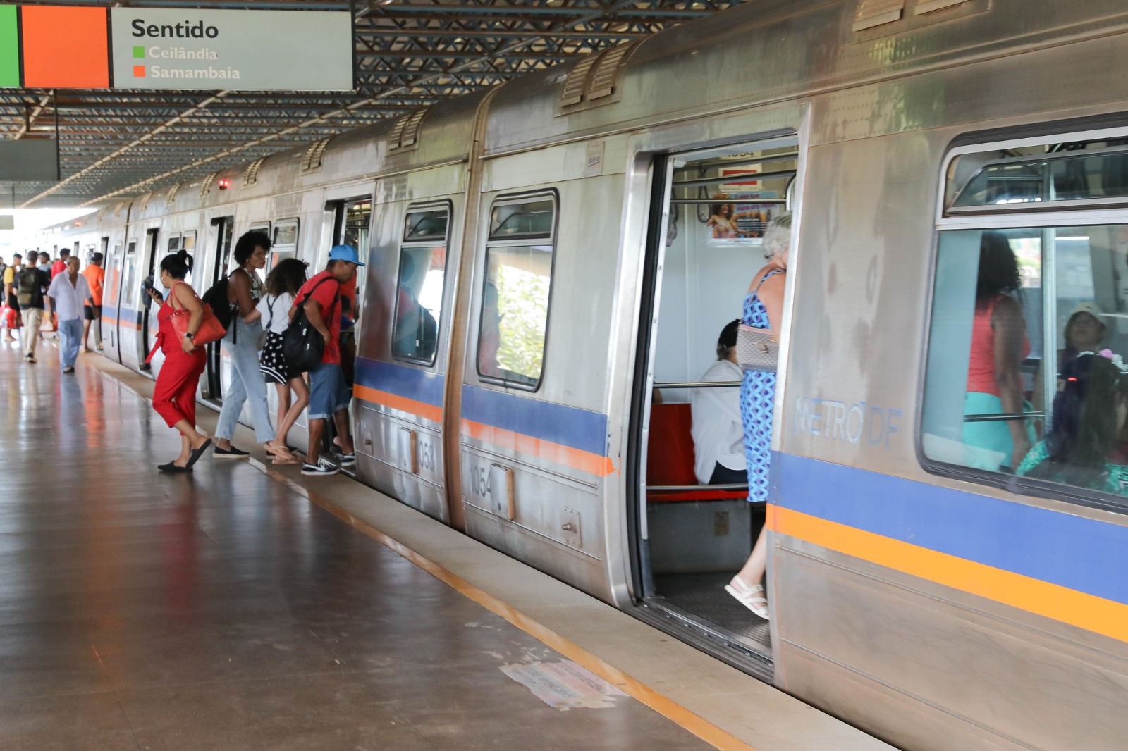 Metrô-DF testa autenticação de identidade dos usuários pela palma da mão