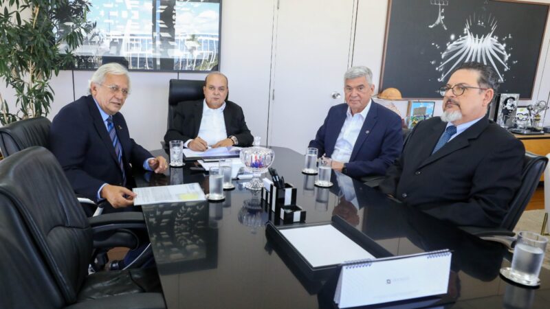 Caesb passa a prestar diretamente serviços de água e esgoto no DF