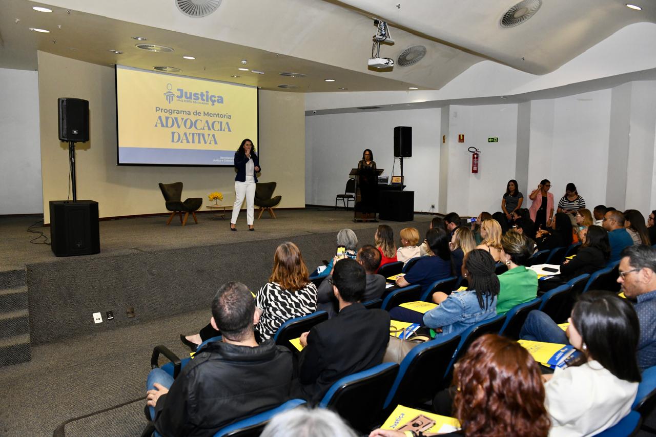 Mentoria de Advocacia Dativa inicia formação prática de jovens advogados e amplia acesso à Justiça no DF