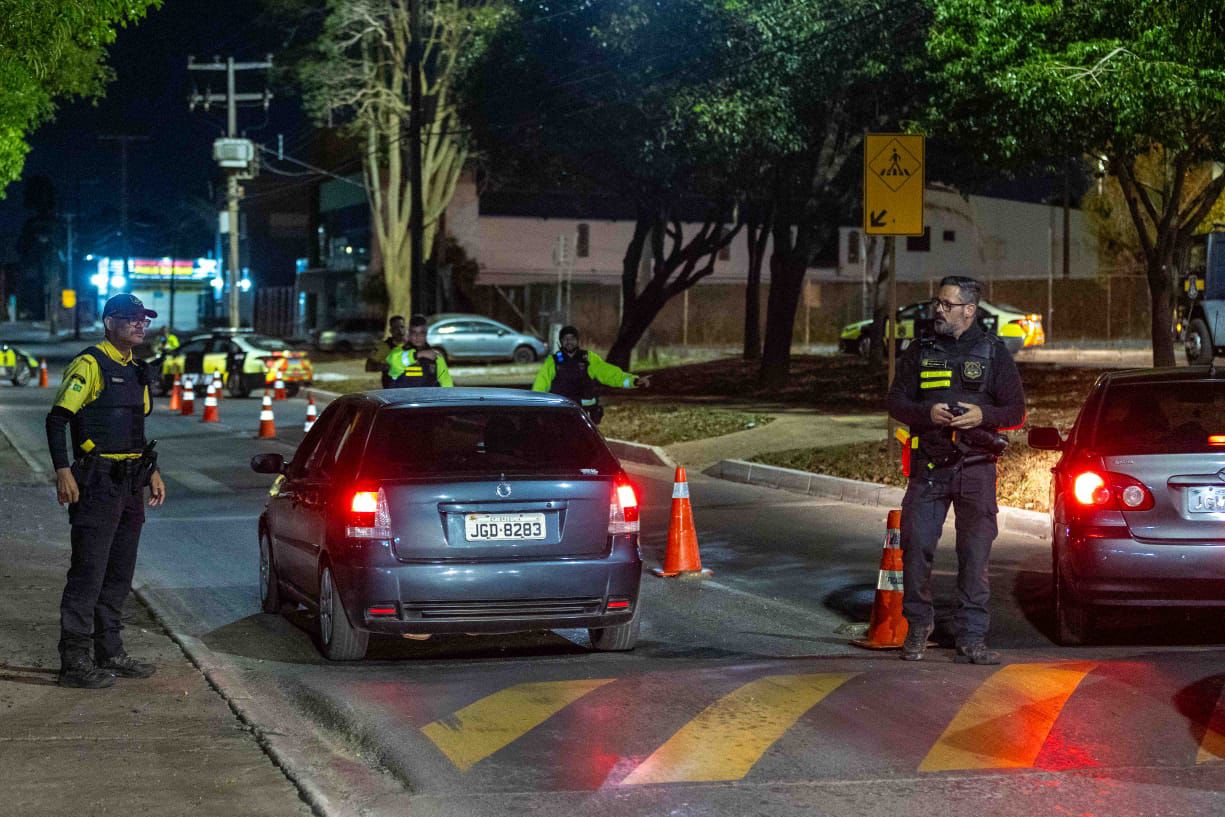 Megaoperação de Lei Seca encerra Semana Nacional do Trânsito 2025 no DF