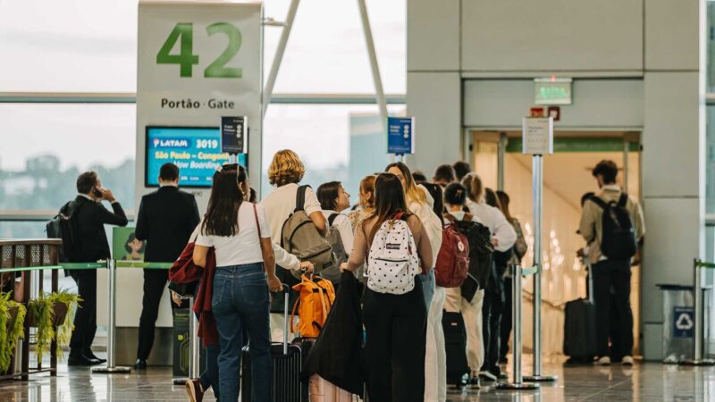 Voos são cancelados no Aeroporto de Brasília após vazamento no RJ