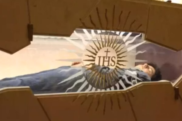 Papa Leão XIV canoniza Carlo Acutis, 1º santo da geração millennial