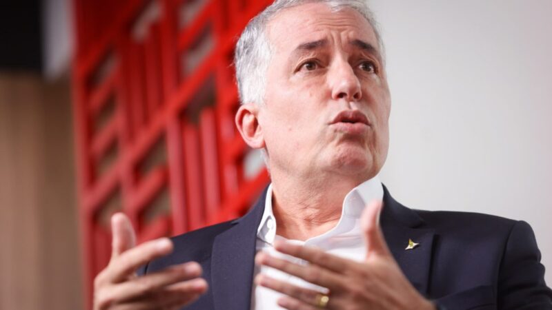 Consórcio é “solução definitiva” para transporte do Entorno, diz Zeno