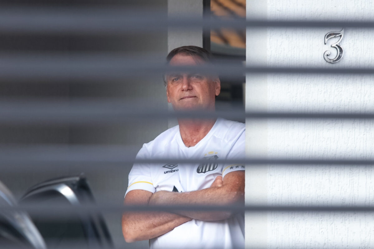 Advogado diz se Bolsonaro irá a julgamento nos próximos dias