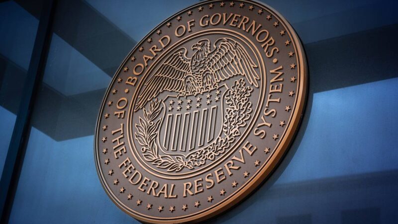 BC dos EUA indica que deve fazer mais 2 cortes de juros em 2025