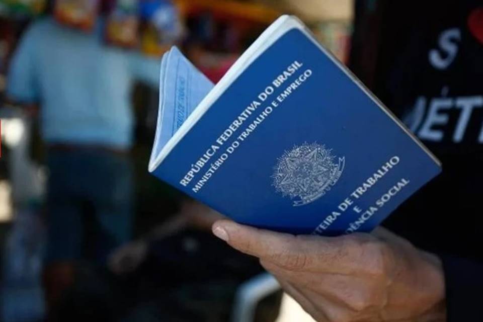 DF inicia mês com 785 vagas disponíveis e salários de até R$ 4,5 mil