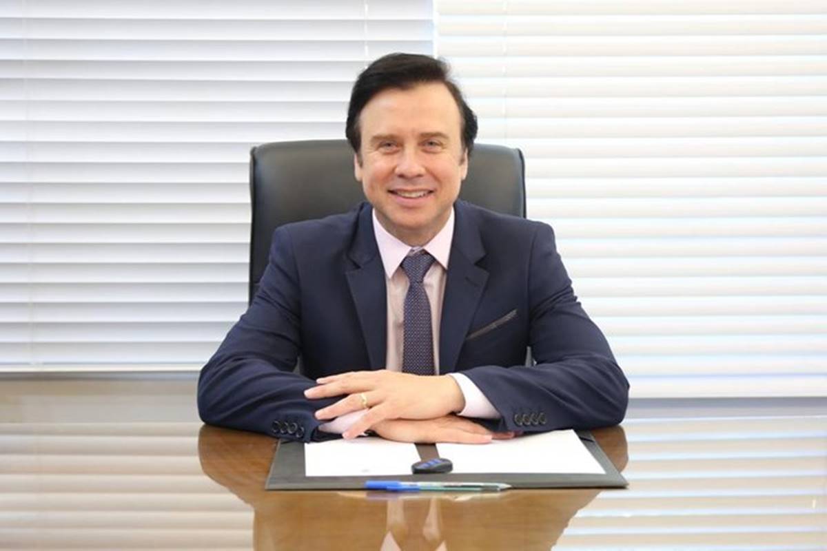 PGR denuncia ex-prefeito que sugeriu guilhotina para Moraes