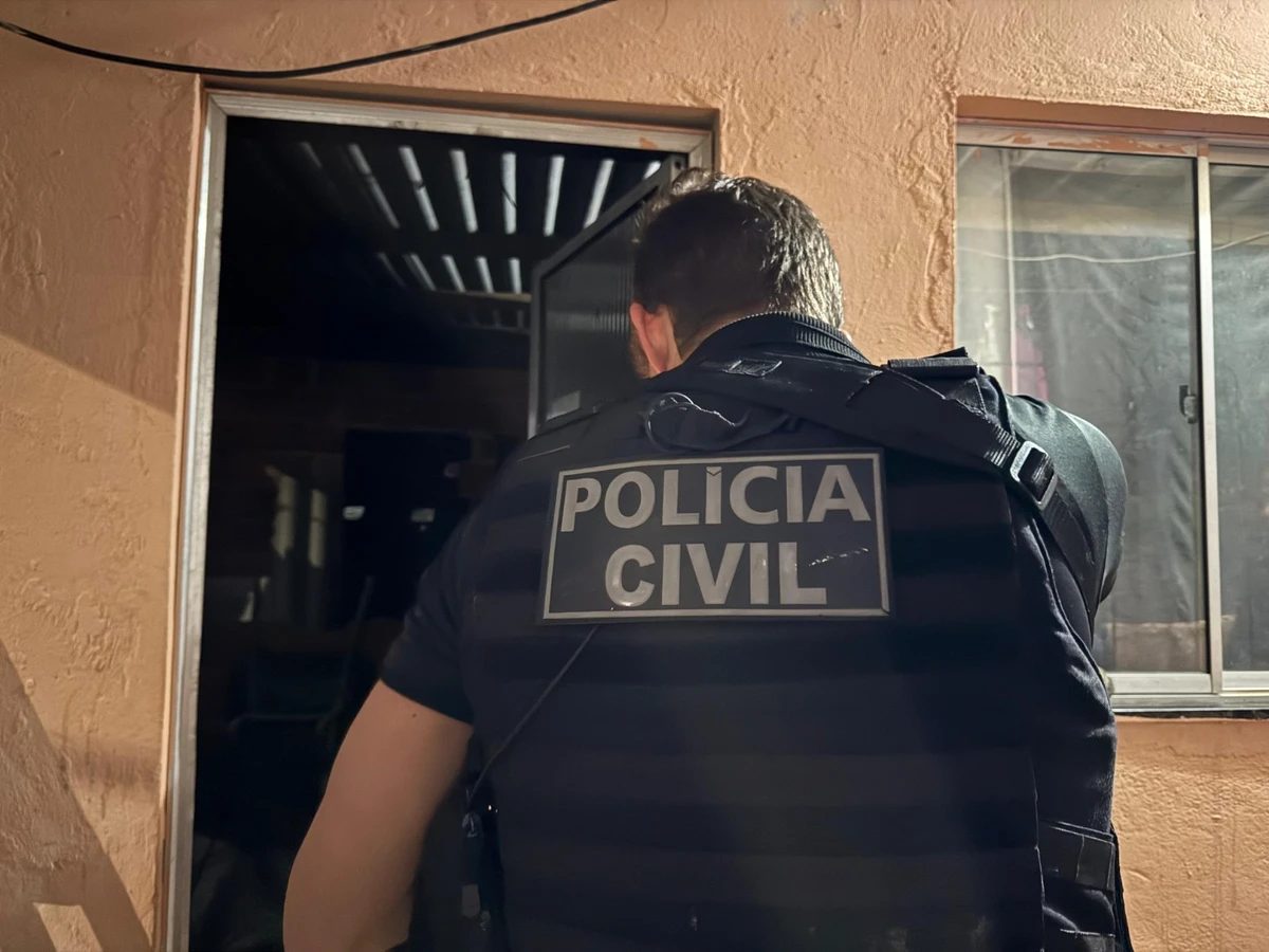 Homem é preso após furtar R$ 1 milhão em joias dentro de condomínios