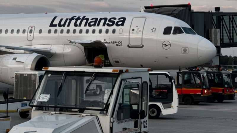Lufthansa anuncia corte de 4 mil cargos administrativos