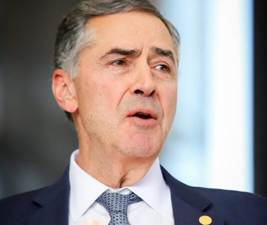 Barroso defende unificação de crimes em condenações do 8 de Janeiro