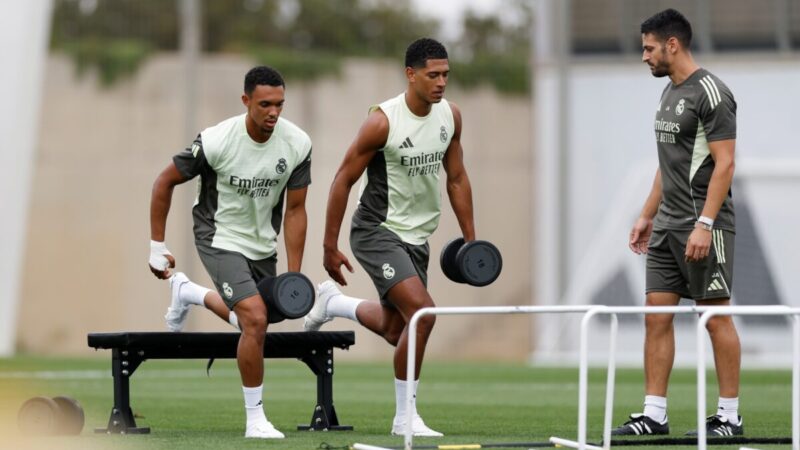 Bellingham volta aos treinos do Real Madrid após cirurgia no ombro