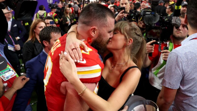 Taylor Swift desistiu de assistir a jogo do noivo no Brasil, diz TMZ