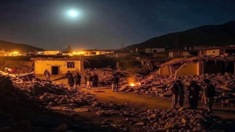 Afeganistão sofre novo terremoto 2 meses após abalo que matou 2,2 mil