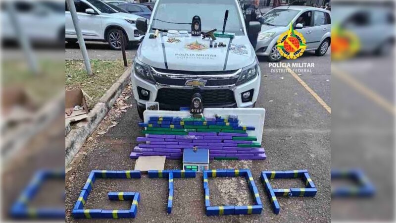 Traficantes são presos com 100kg de maconha, uma pistola e 72 munições
