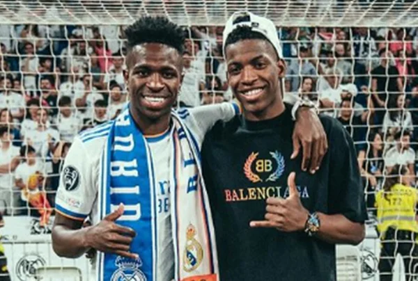 Irmão de Vini Jr. posta foto ao lado de Virginia e das filhas. Veja!