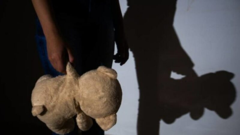 Homem é preso por mostrar partes íntimas para crianças em rua do DF
