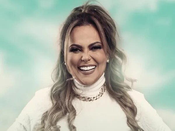 Ex-marido detalha luta da cantora Vanessa Rios contra câncer raro