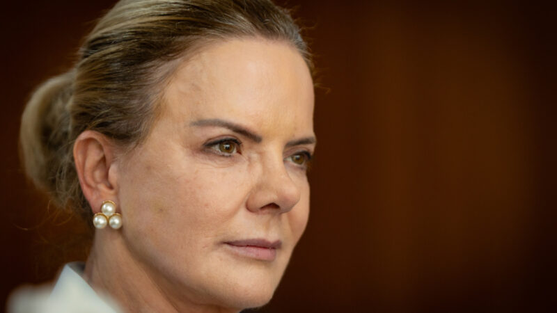 Gleisi lamenta mortes causadas por tornado no PR: “Momento de união”