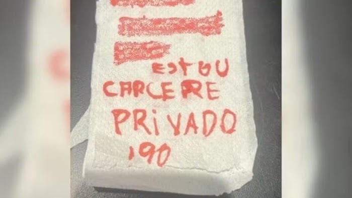 Vítima de violência finge comprar cigarro e pede socorro com papel higiênico em SC: ‘Cárcere privado’