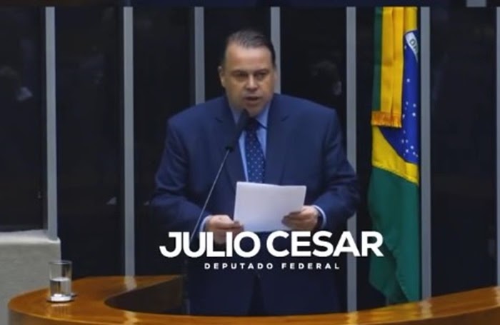Júlio Cesar, Deputado evangélico eleito por Brasília, assume a defesa dos terceirizados