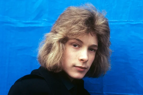 Ator conhecido como o “garoto mais bonito do mundo” morre aos 70 anos