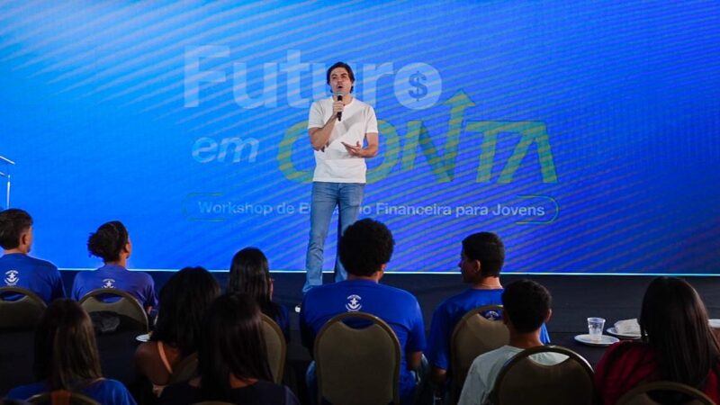 Workshop de educação financeira mobiliza 200 jovens 