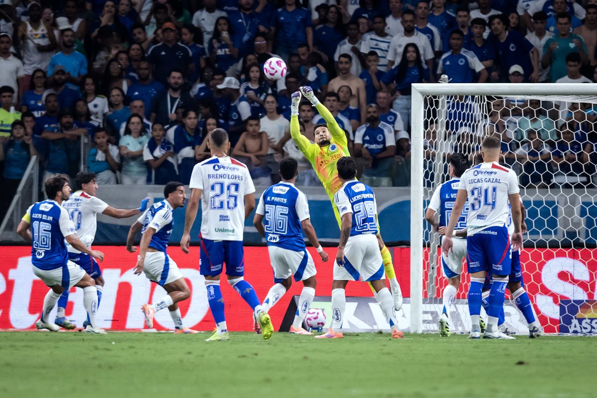 Cruzeiro está há dois meses sem perder como mandante no Brasileirão