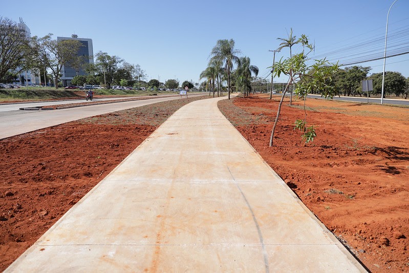 DF amplia investimentos em mobilidade ativa e se destaca com a segunda maior malha cicloviária do Brasil