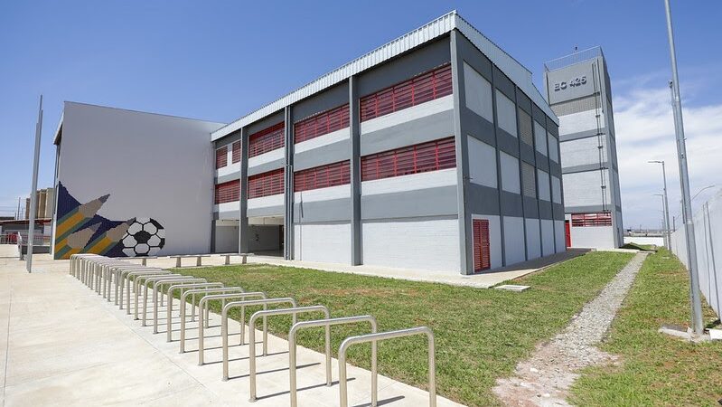 GDF inaugura EC 425 de Samambaia reconstruída