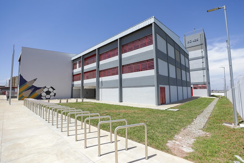 GDF inaugura EC 425 de Samambaia reconstruída