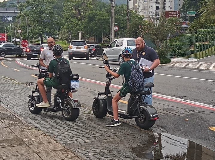 Fiscalização de ciclomotores já removeu quase 30 veículos ao pátio municipal