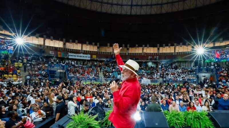 Lula lança linha de crédito de R$ 40 bilhões para reforma de casas