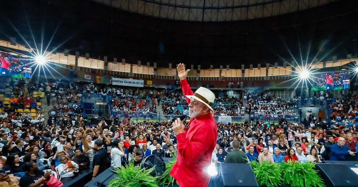 Lula lança linha de crédito de R$ 40 bilhões para reforma de casas