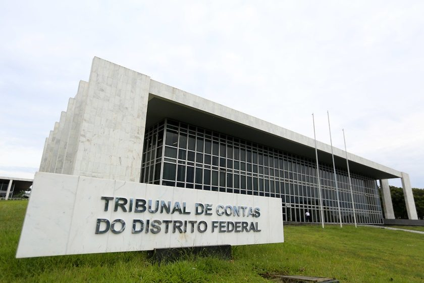 CLDF confirma a criação de 40 cargos no Tribunal de Contas