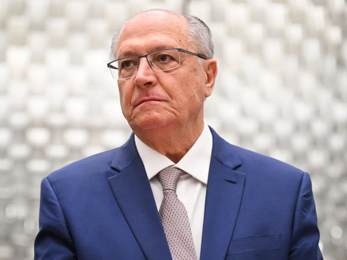 Alckmin: Pedimos que tarifa de 40% seja suspensa já durante a negociação