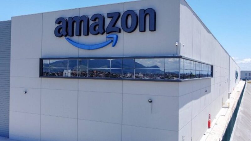 Amazon planeja demissão de até 30 mil funcionários corporativos