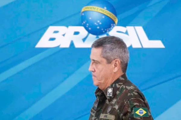 Damares pede a Moraes autorização para visitar Braga Netto