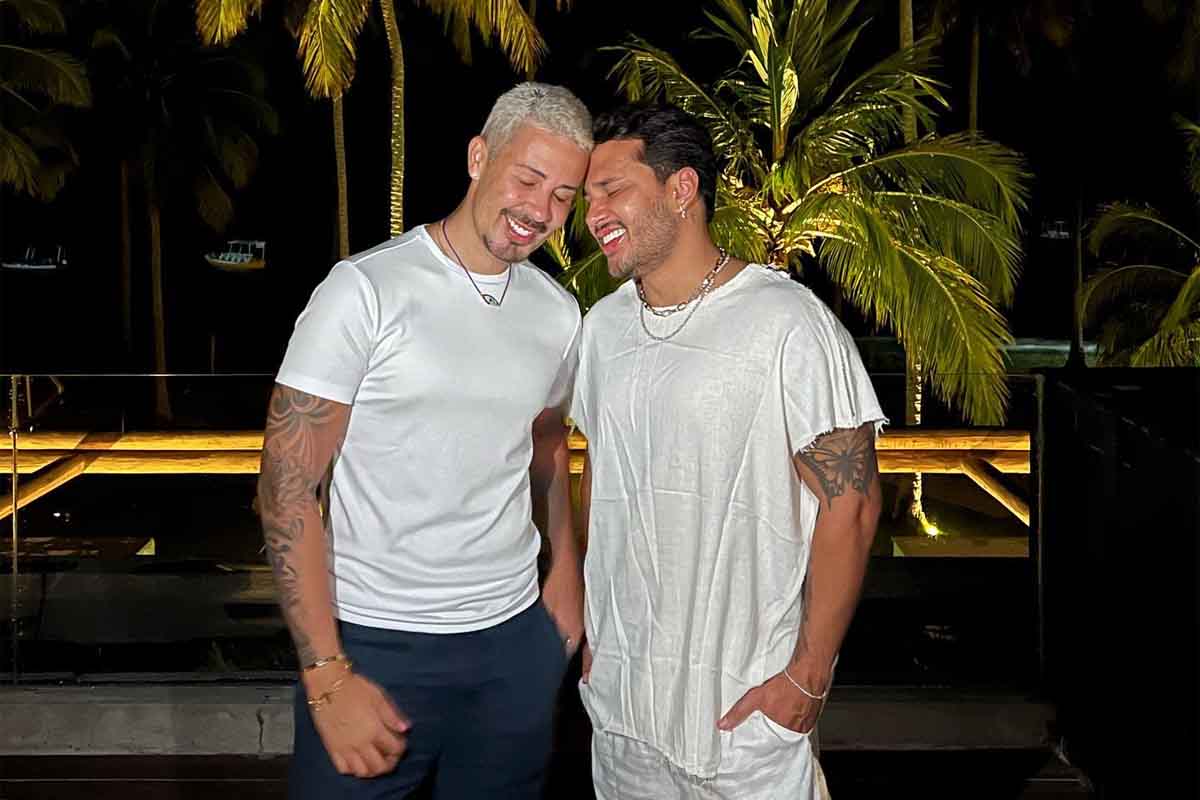 Carlinhos Maia flerta com Lucas Guimarães e dá indícios de reconciliação