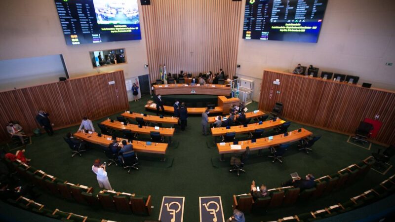 Deputados apresentam projeto para revogar Dia das Vítimas do Comunismo