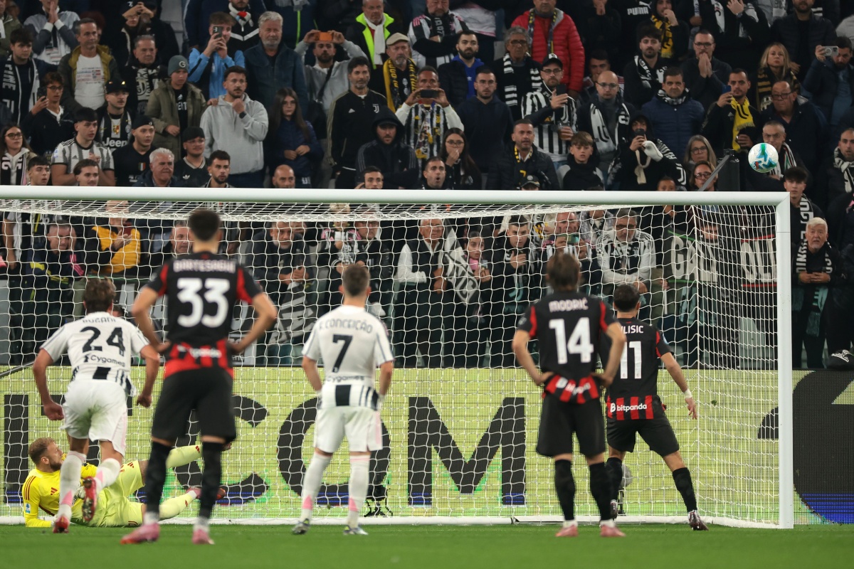 Com pênalti perdido, Juventus e Milan empatam em 0 a 0 pela Serie A