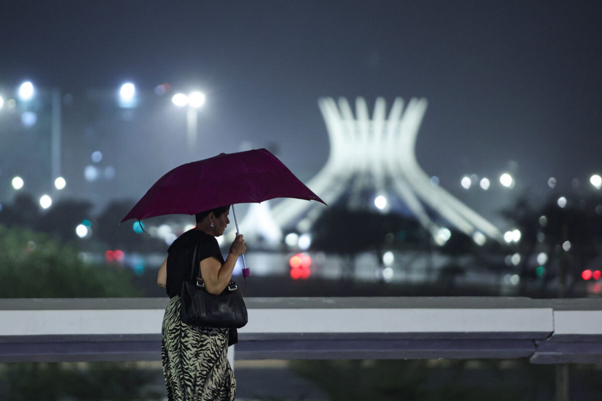 Pelo segundo dia consecutivo, DF está sob alerta para chuvas intensas