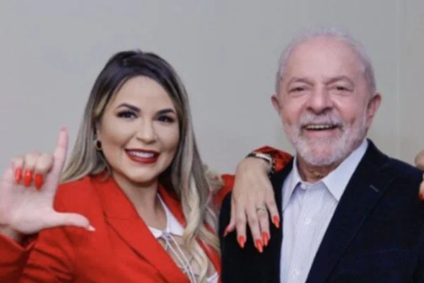Deolane diz que se arrepende de ter votado em Lula: “Cadê o INSS?”