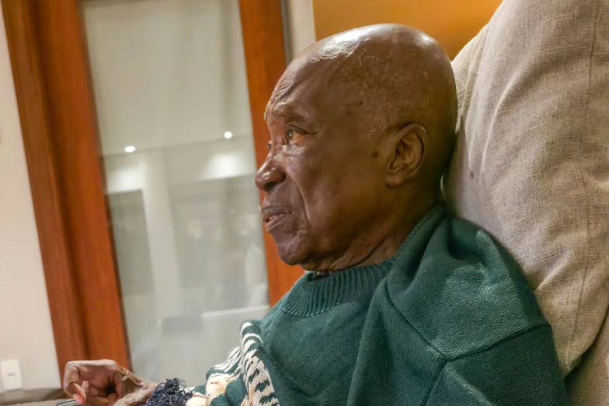 “Montanha-russa”, diz filho de Milton Nascimento sobre demência do pai