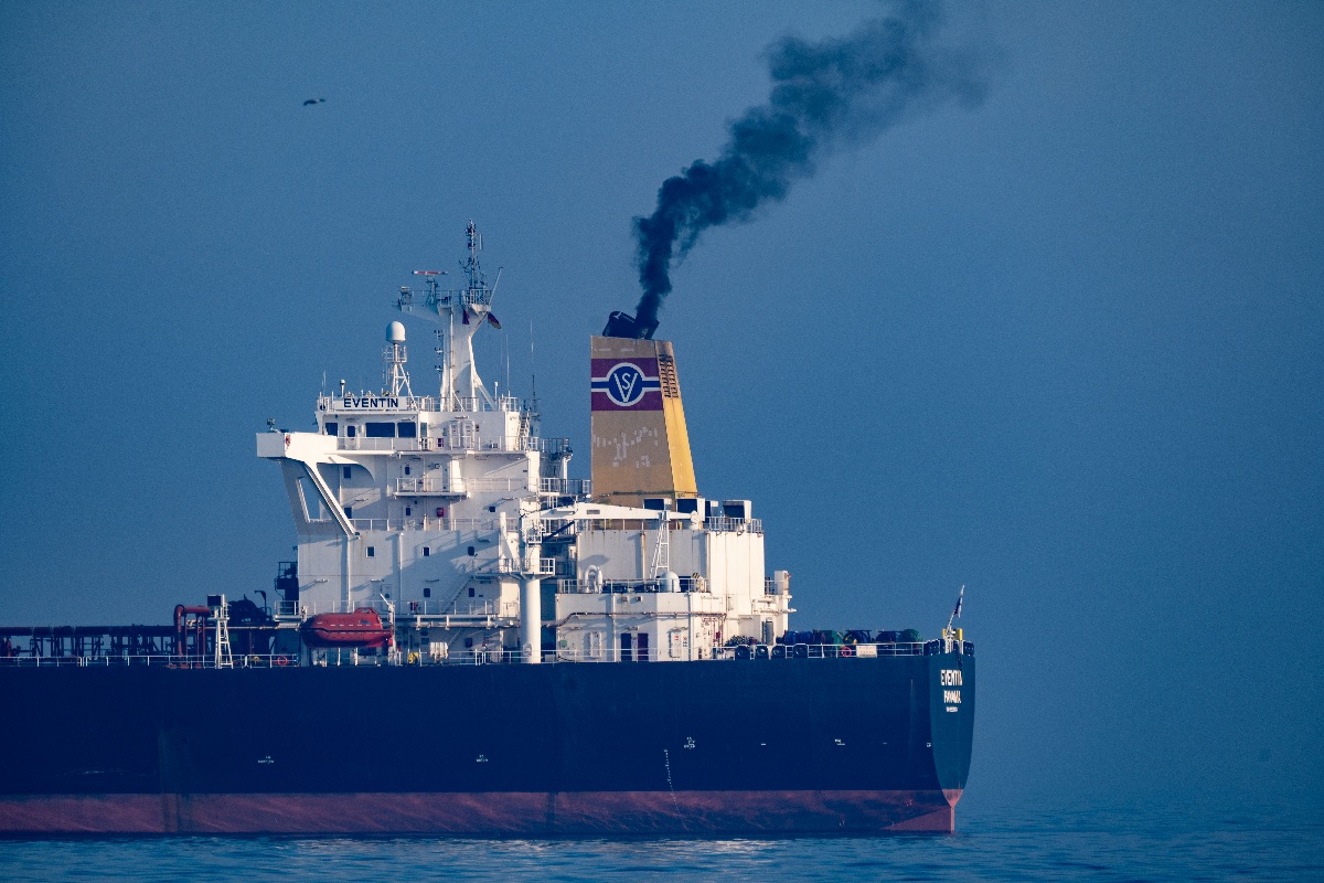 Dinamarca reforça inspeções contra “frota paralela” russa no Báltico