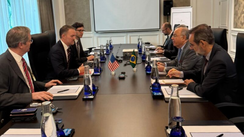 Itamaraty divulga foto da 1ª reunião técnica para acordo Brasil-EUA
