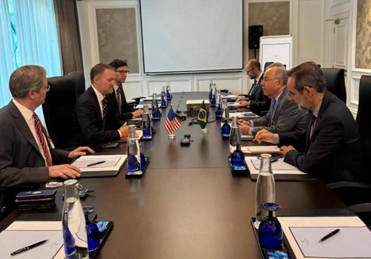 Itamaraty divulga foto da 1ª reunião técnica para acordo Brasil-EUA