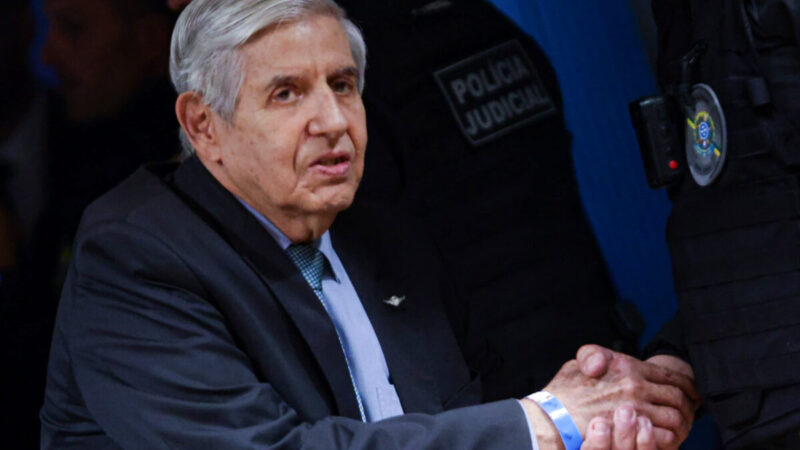 Augusto Heleno pede ao STF revisão de multa: “Situação de miséria”