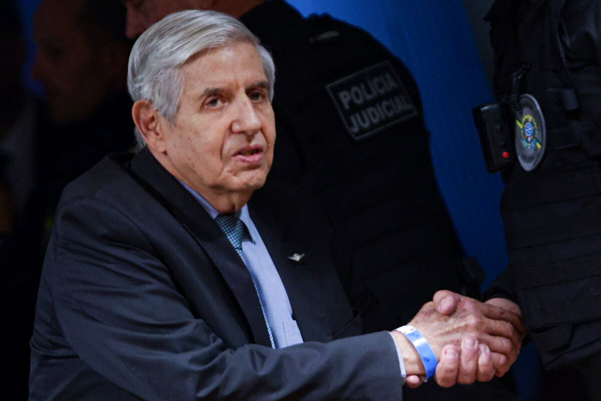 Augusto Heleno pede ao STF revisão de multa: “Situação de miséria”